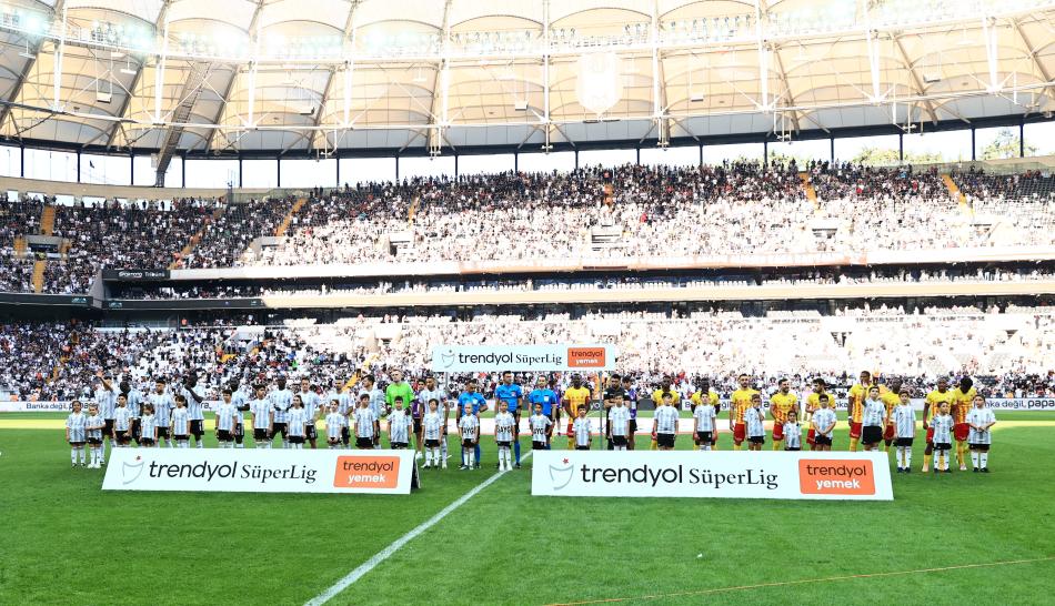 YAZARLARDAN BEKTA YORUMLARI