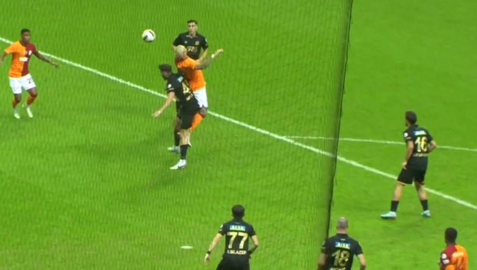 ICARDI, PENALTI MI?