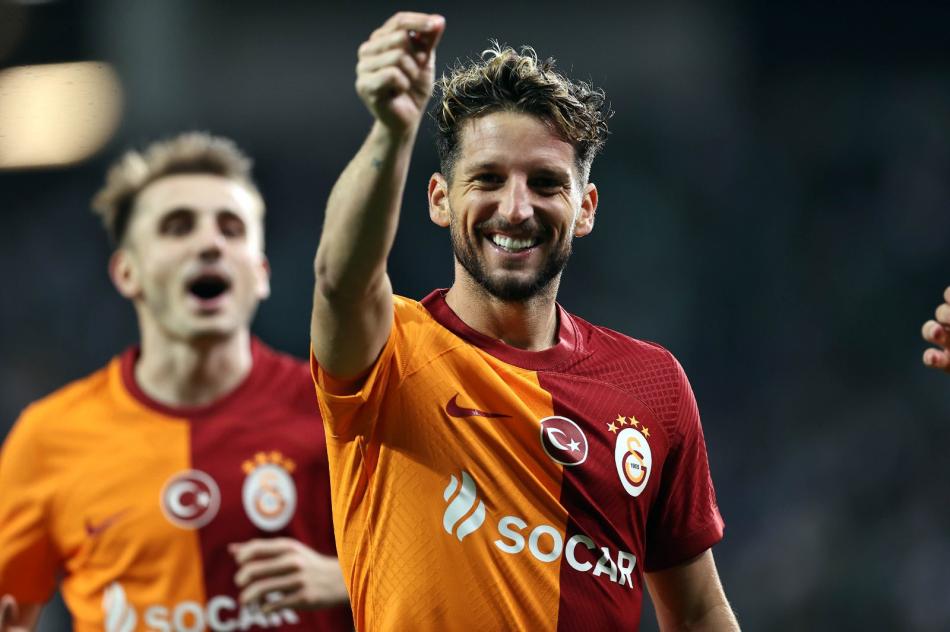 DRIES MERTENS