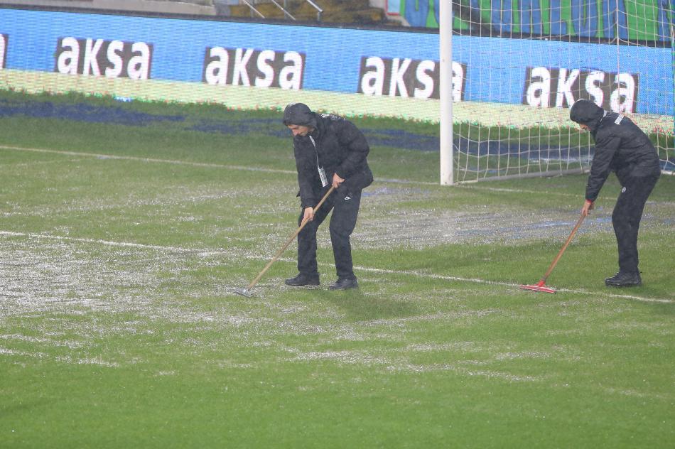 FUTBOLCULAR ZORLUK YAADI