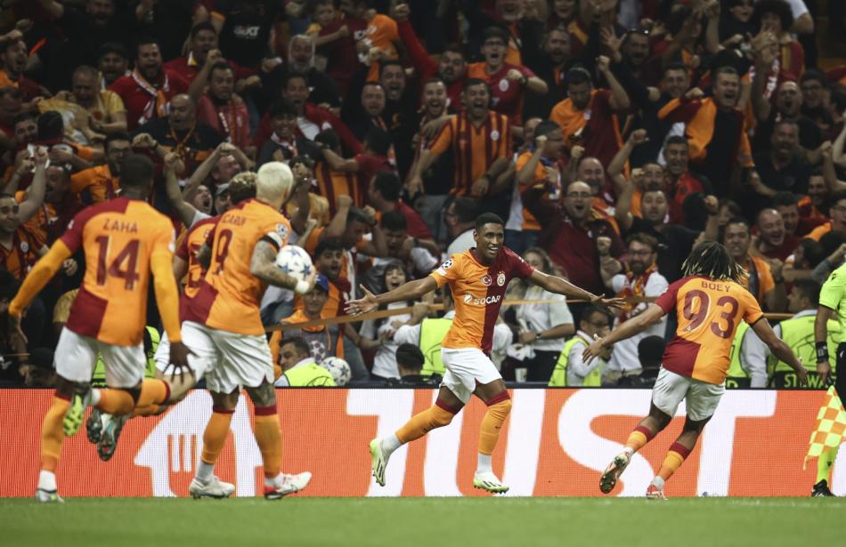 GALATASARAY PERFORMANSI