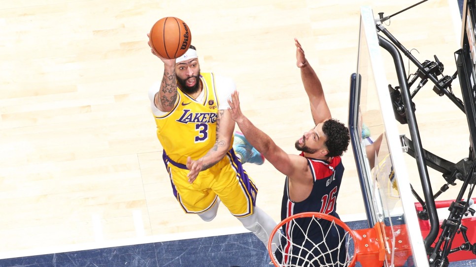 LAKERS 125-120 WIZARDS