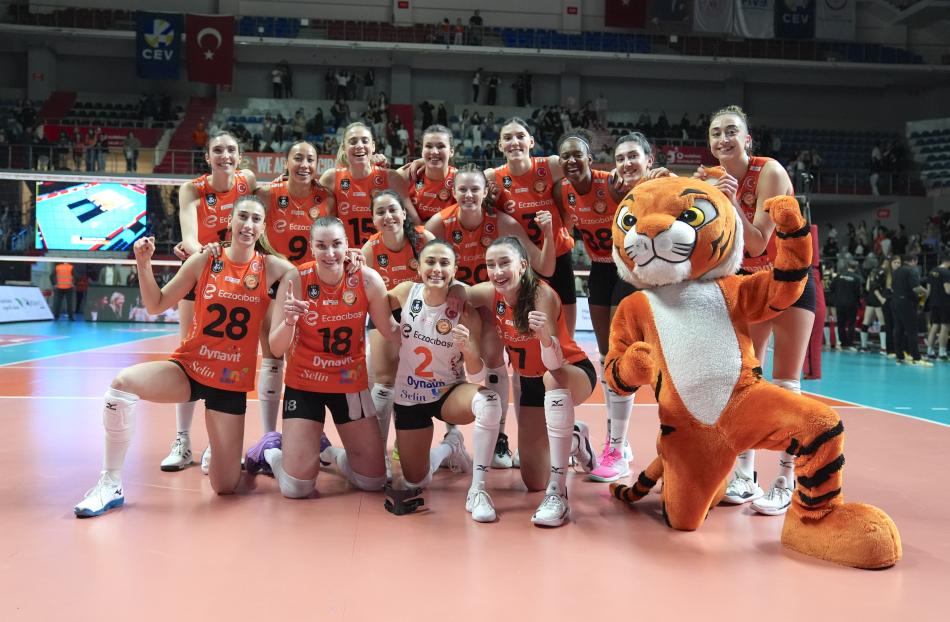 VAKIFBANK FNALE YKSELD