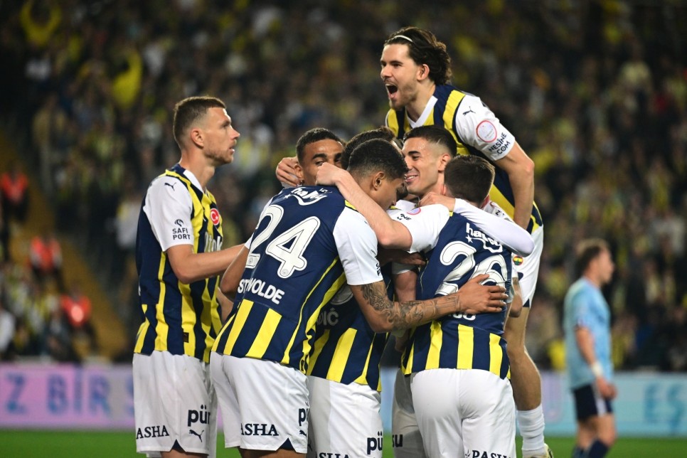 FENERBAHE'NN RAKB OLYMPIAKOS