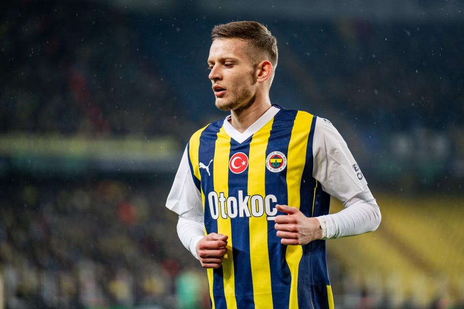 FENERBAHE'DEN KARAR