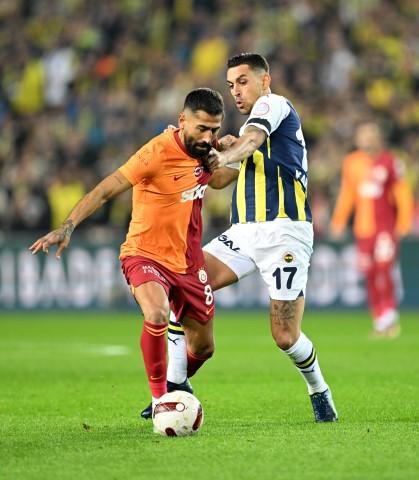 FENERBAHE'DE TEK FORML