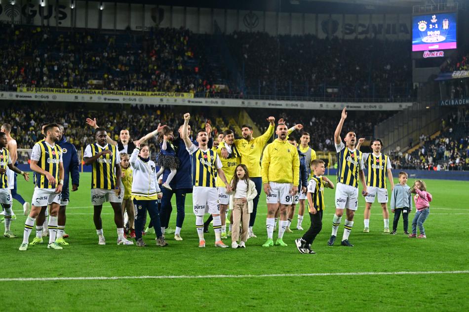 FENERBAHE'YE TEKLF YAMURU