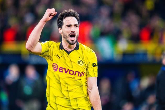 13- MATS HUMMELS