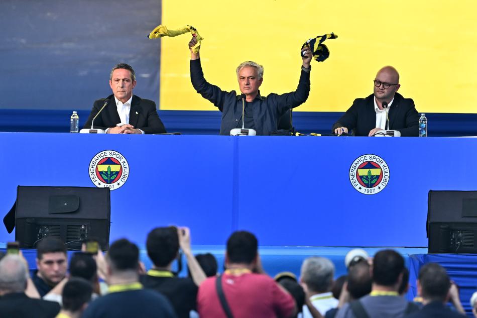 FENERBAHE'NN KOZU MOURINHO