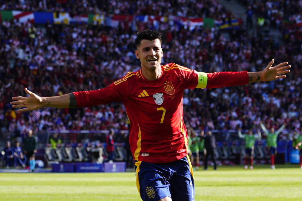 FENERBAHE, MORATA'YI STYOR