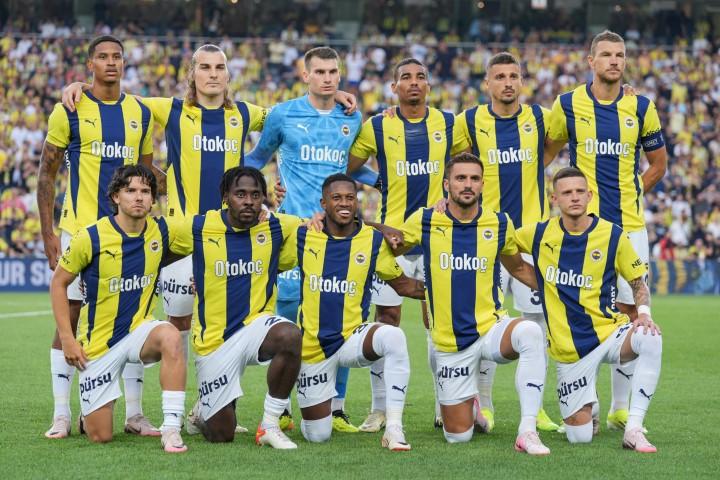 YAZARLARDAN FENERBAHE YORUMLARI