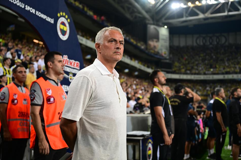 MOURINHO'DAN AIKLAMALAR