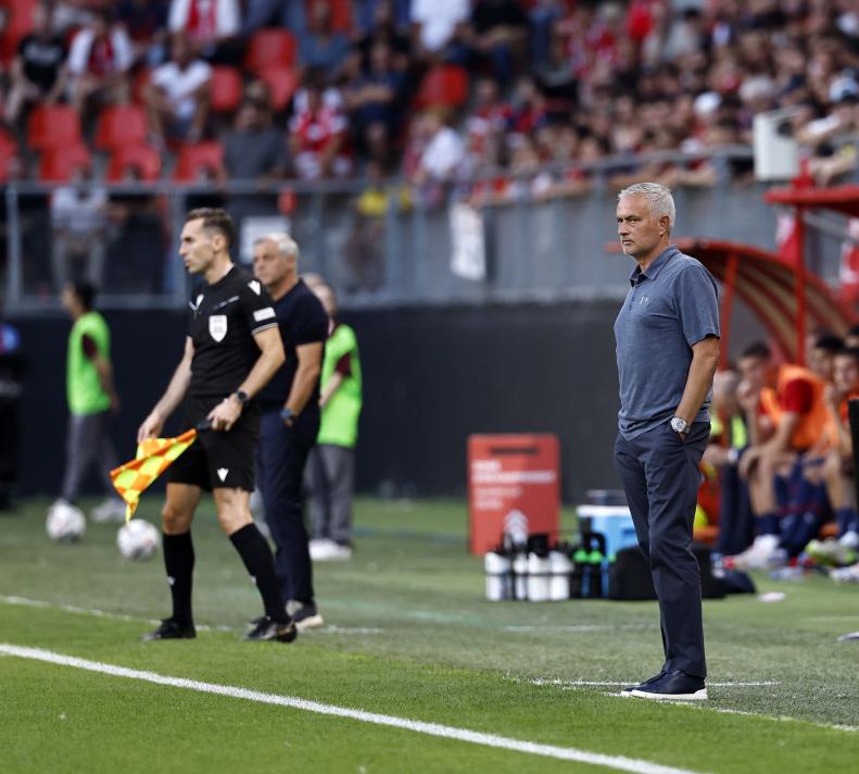 MOURINHO, LK YENLGSN ALDI