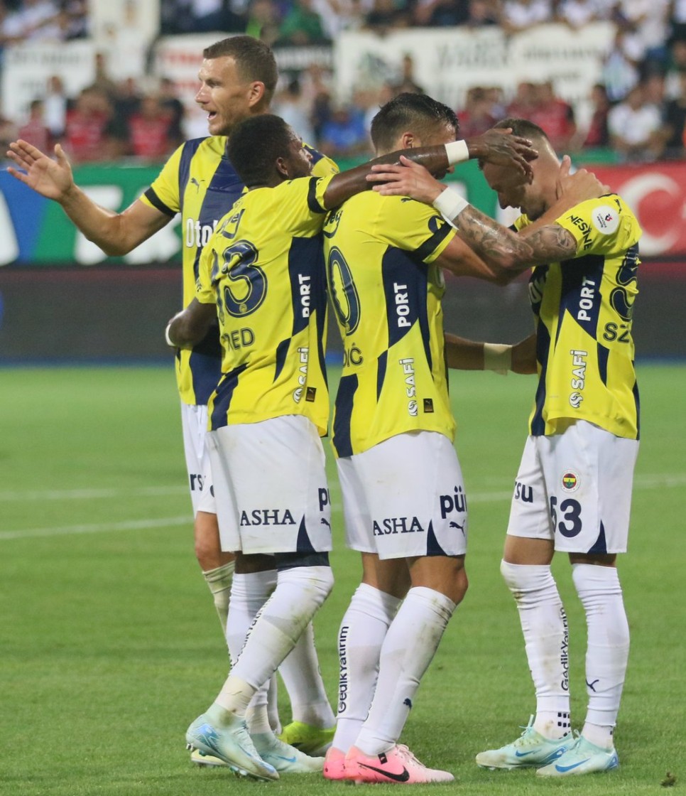 ''FENERBAHE'DE FRED FARKI''