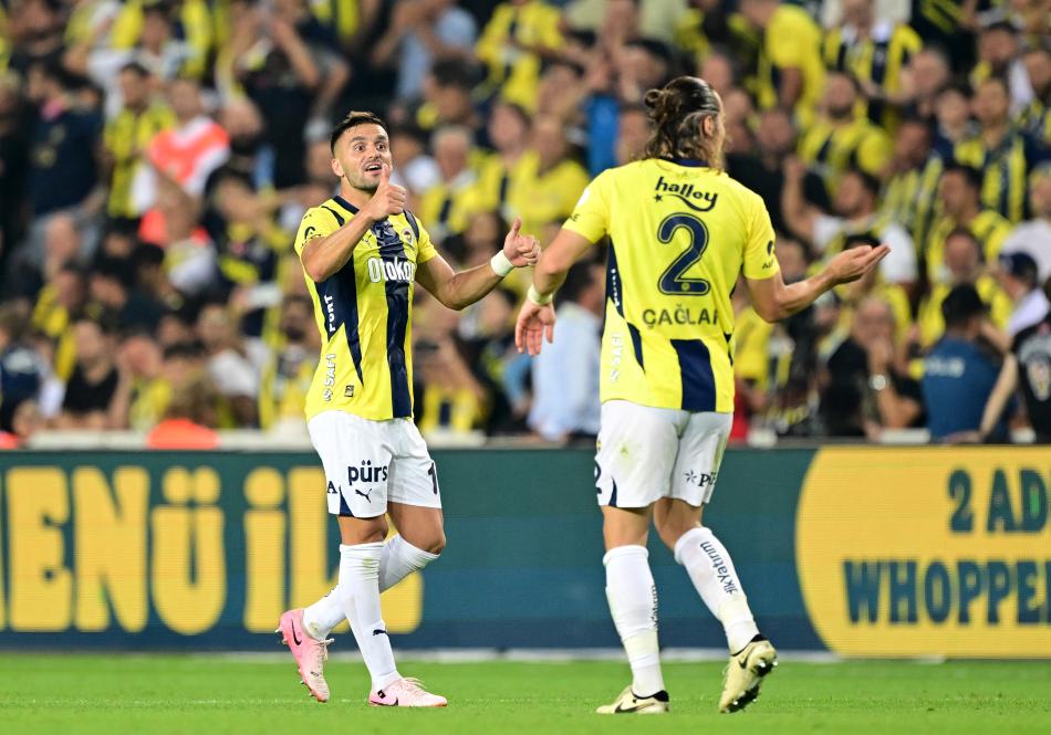 YAZARLARINDAN FENERBAHE YORUMLARI