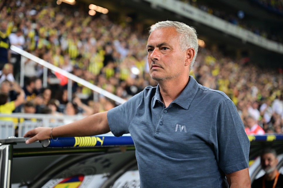 MOURINHO'DAN SOL BEK PLANI