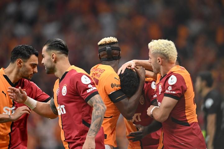 GALATASARAY (%43)