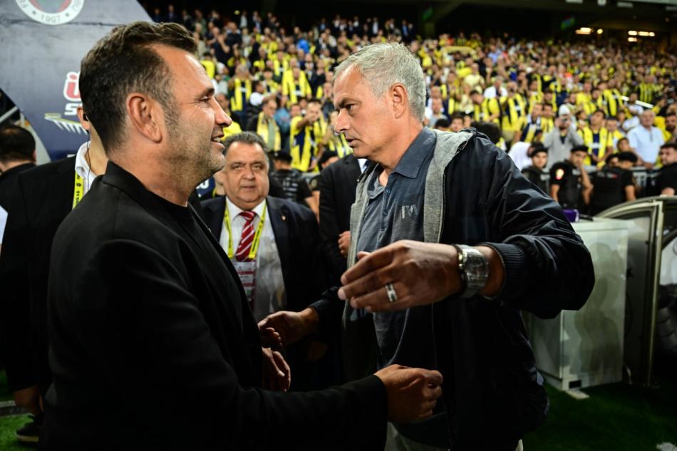 MOURINHO & OKAN BURUK