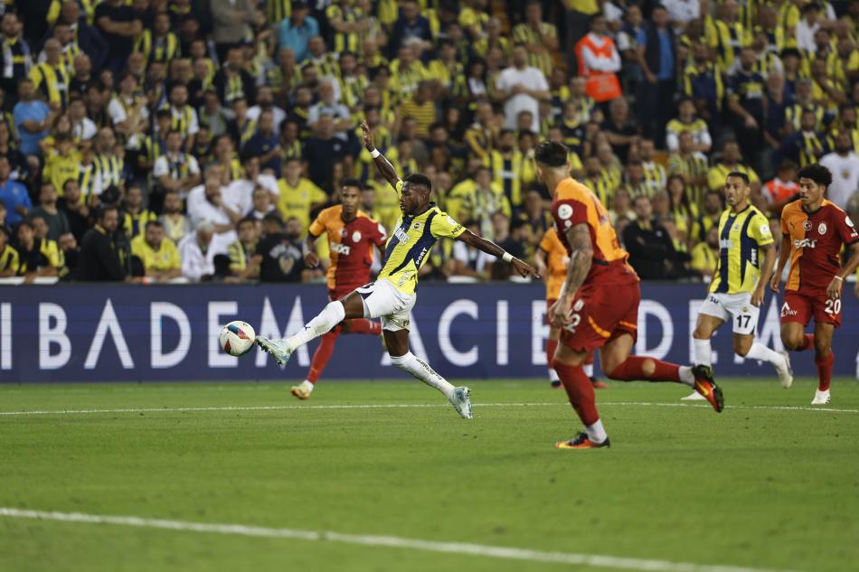 ''FENERBAHE'Y KRZE SOKTU''