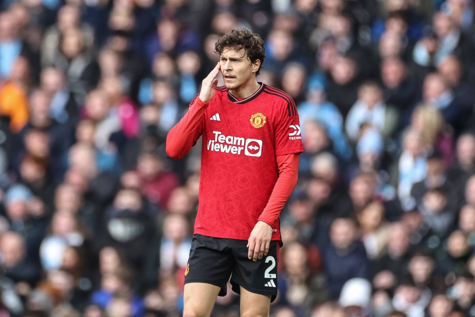 LINDELÖF TAKİP EDİLİYOR