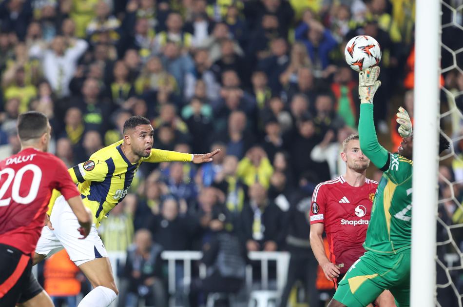 YAZARLARDAN FENERBAHE YORUMLARI