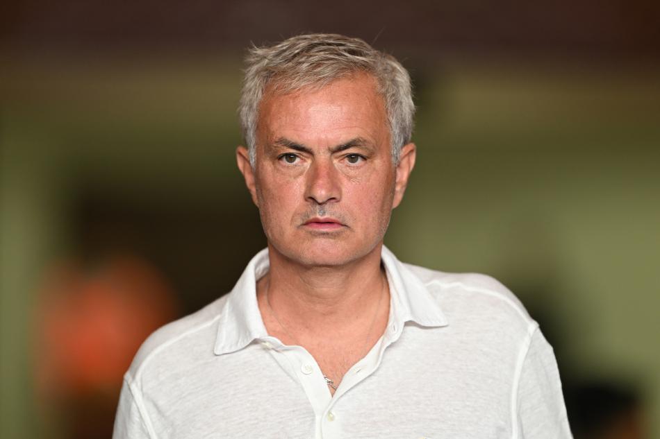 MOURINHO'YU BEKLEYEN TEHLKE