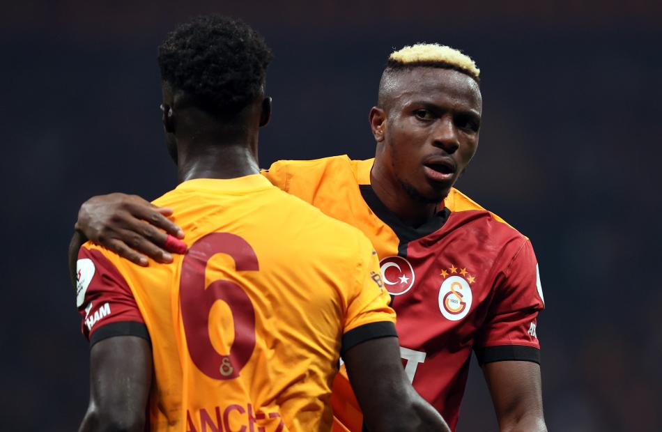 GALATASARAY'DA DEV OPERASYON