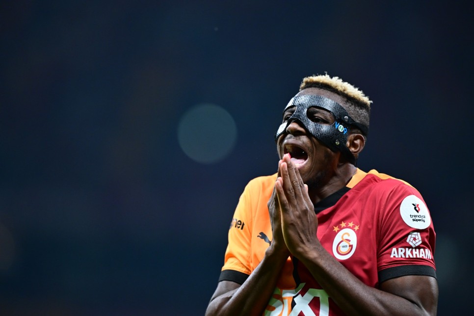 GALATASARAY'IN OSIMHEN HEDEF