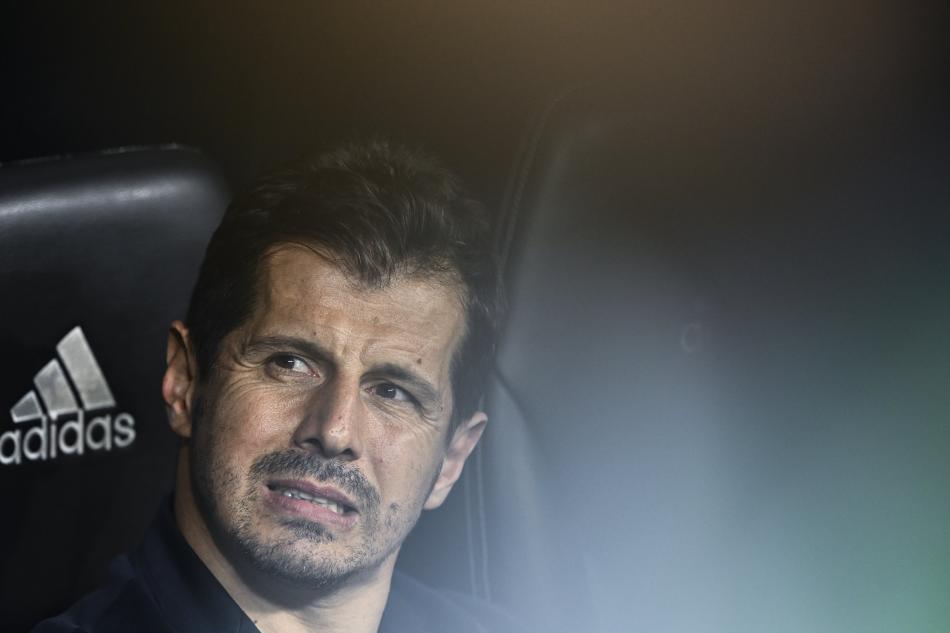 EMRE BELZOLU'DAN AIKLAMALAR