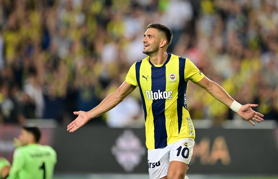 DUSAN TADIC KARARINI VERD