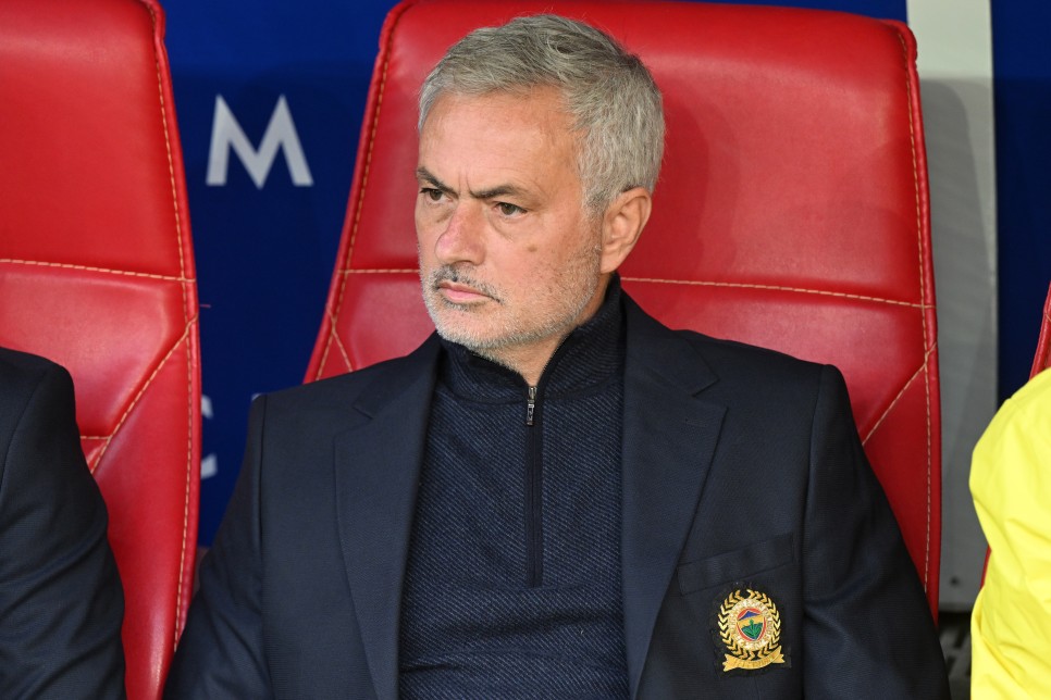 MOURINHO'DA BYK DEM