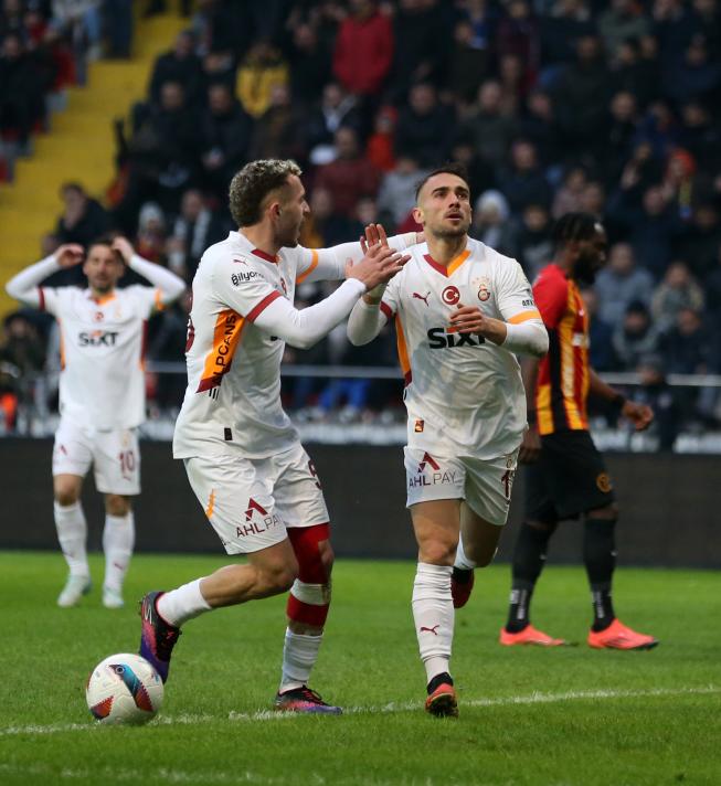 GALATASARAY'DAN KARAR