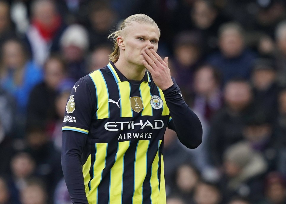 ��TE D�NYANIN EN �Y� 100 OYUNCUSU