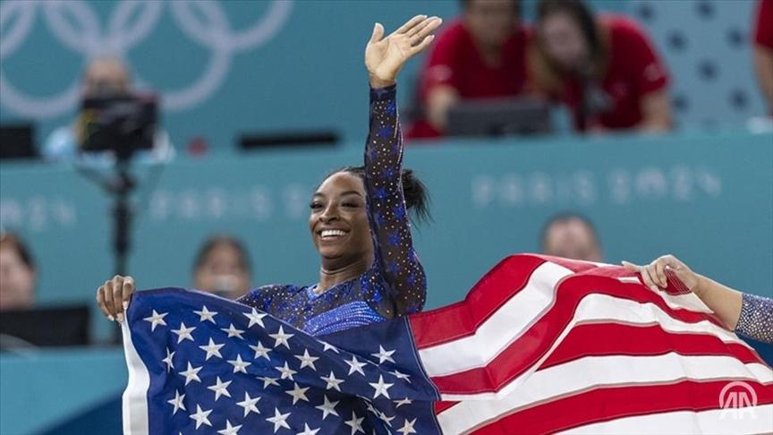 SIMONE BILES (4. SIRADA)