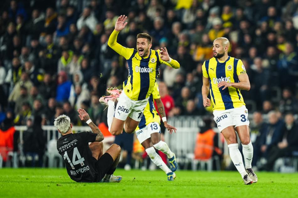 FENERBAHE'DE 83 MA