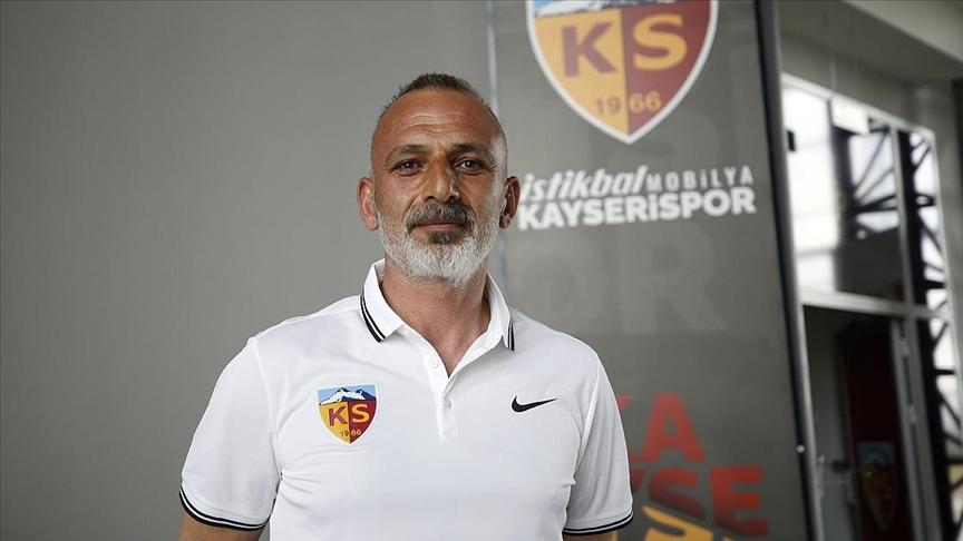 UĞUR KULAKSIZ