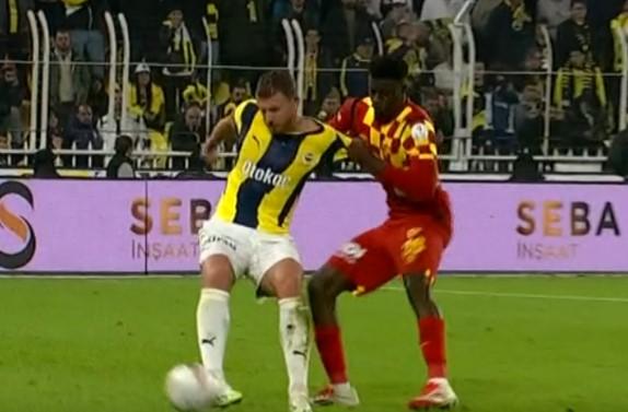 DZEKO �LE BOKELE'N�N POZ�SYONU