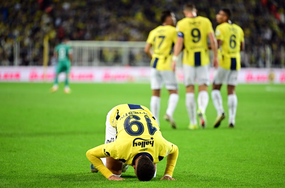 DAN�MARKA TAKIMLARINA KAR�I 4'TE 3