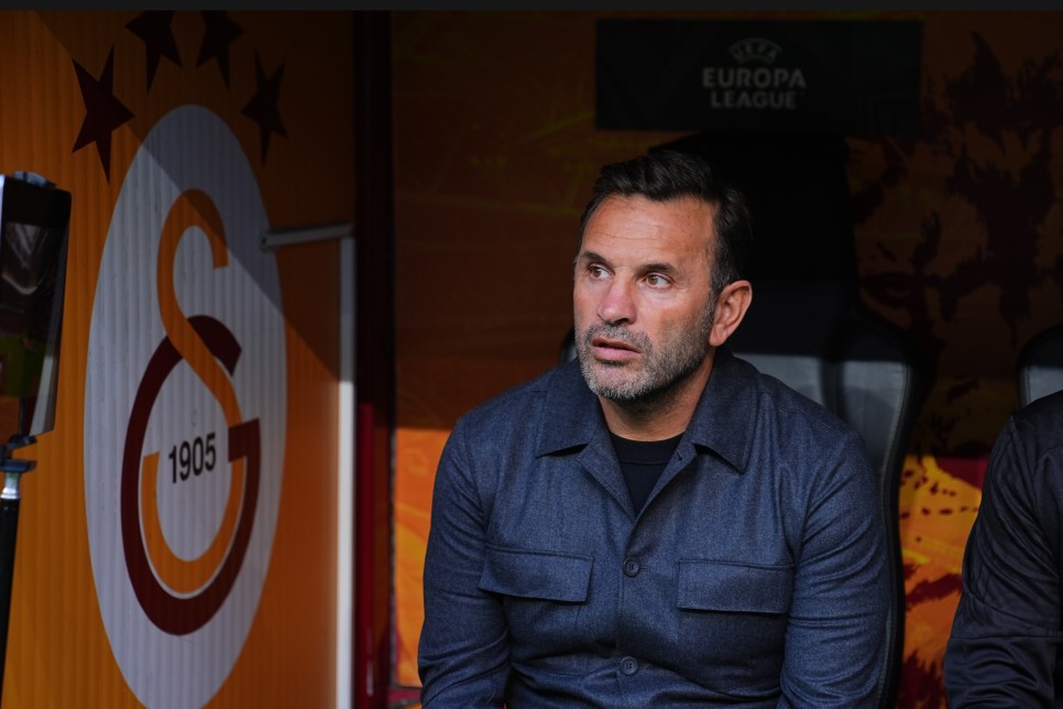 GALATASARAY'DA SAVUNMA HAMLES�