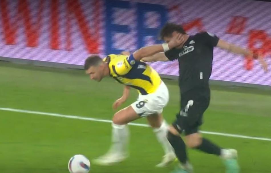 DZEKO KART G�RMEL� M�YD�?