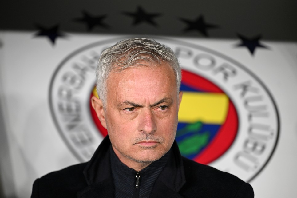 MOURINHO'DAN A�IKLAMALAR