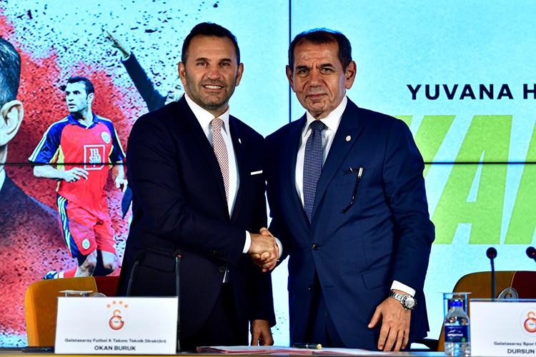 GALATASARAY'DA GÖZLER ORTA SAHADA