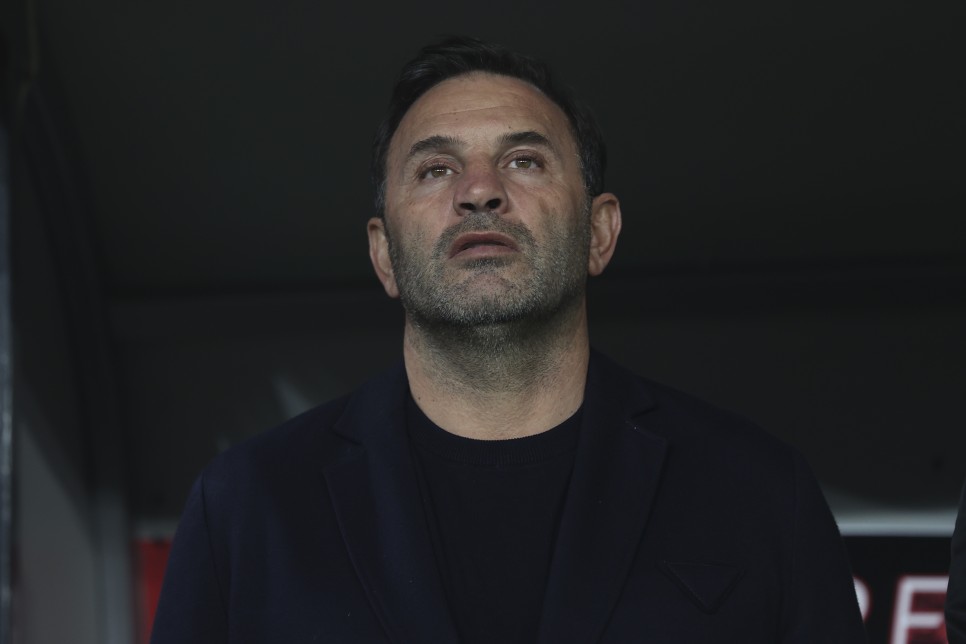 OKAN BURUK'TAN A�IKLAMALAR