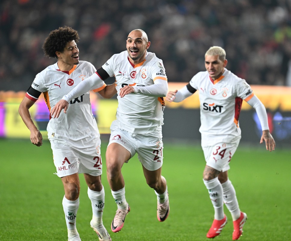 MURAT �ZBOSTAN'IN G.SARAY YORUMU