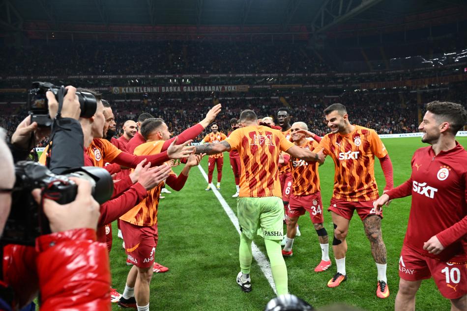 TEPK YNE MUSLERA'YA