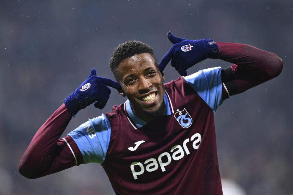 D�RD�NC� YABANCI OYUNCU OLDU