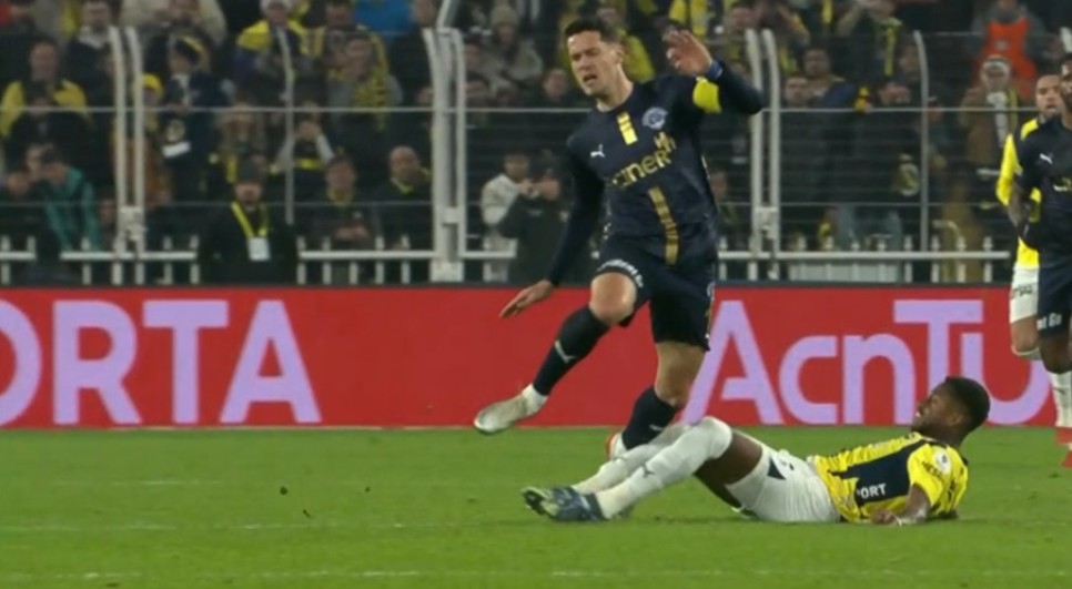 FRED'�N HAJRADINOVIC'E M�DAHALES�