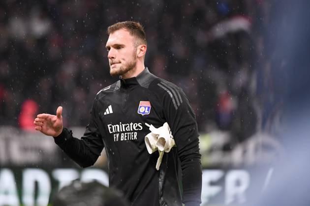 LUCAS PERRI GEL��MES�