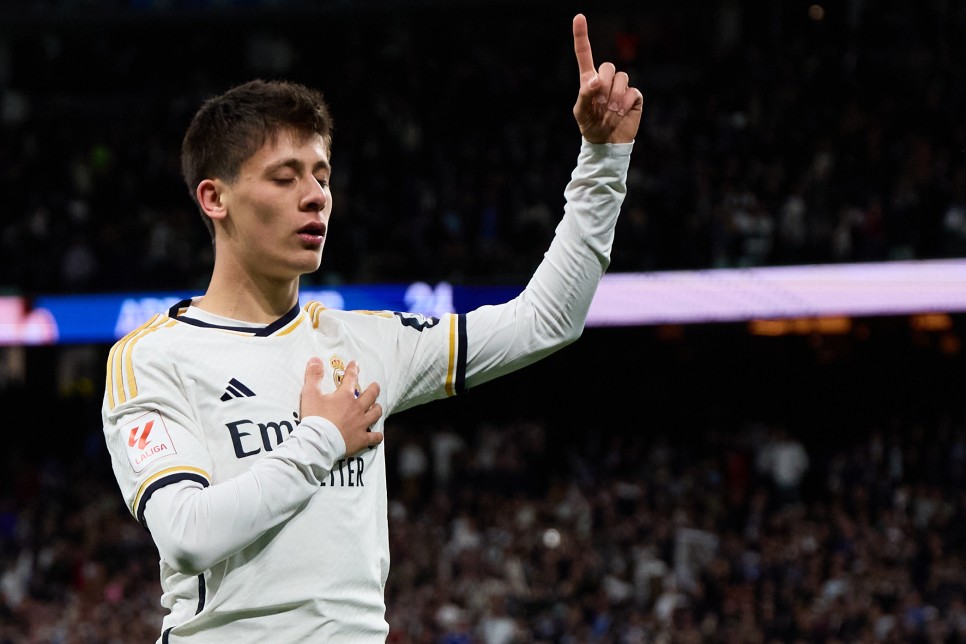 ARDA G�LER ���N TRANSFER �DD�ASI