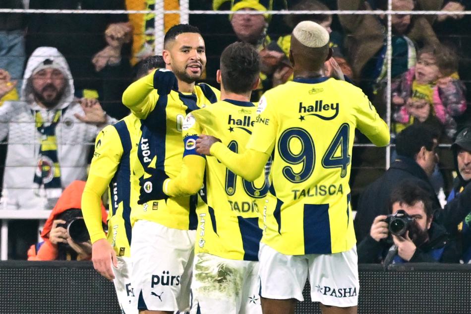 YAZARLARIN FENERBAH�E YORUMU